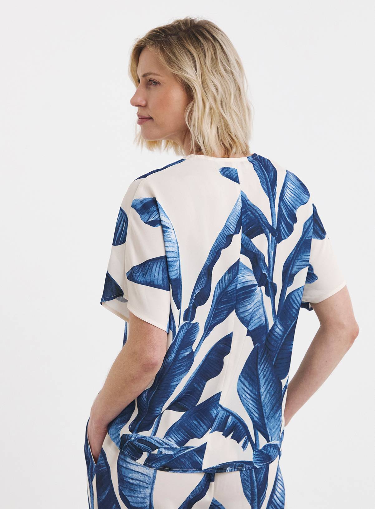 JD WILLIAMS Palm Print V Neck Tunic Top 26 - Image 2